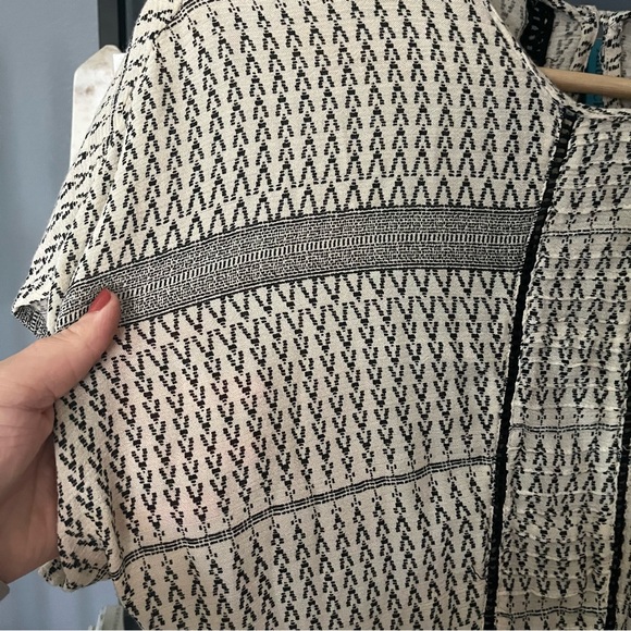 Zara Trafaluc Tribal Boho cream and black blouse size small - Picture 3 of 5